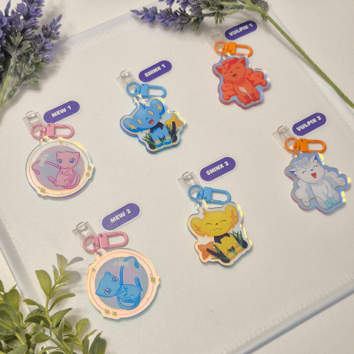 Acrylic holographic keychains 2